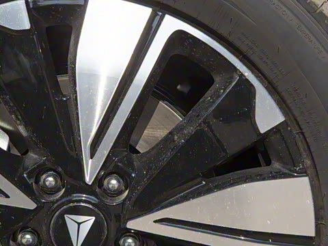 2026�� 550Max��ΪǬ��ADS SE��