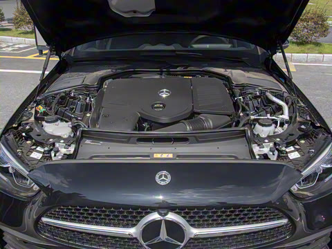 2025�� �Ŀ� C 350 eL