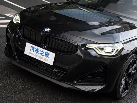 2026�� M240i xDrive