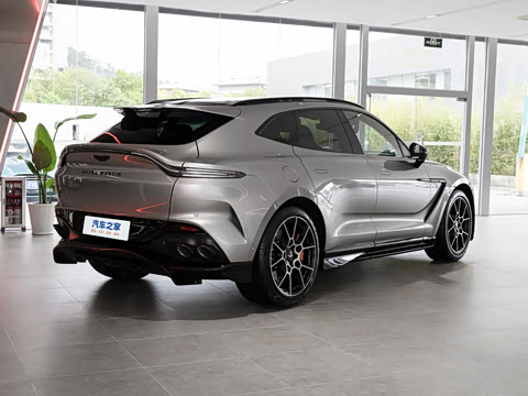 2025�� 4.0T V8 707