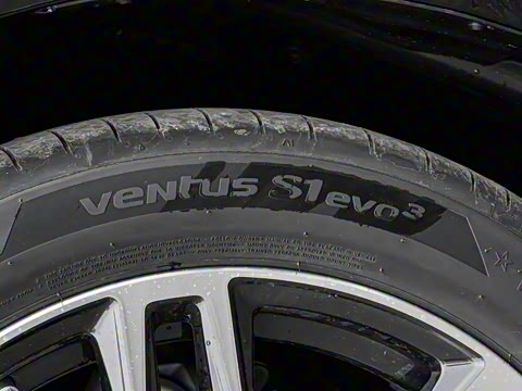 2026�� 530Li ������ M�˶���װ