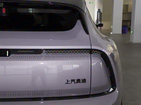 2026�� �ȷ�quattro��