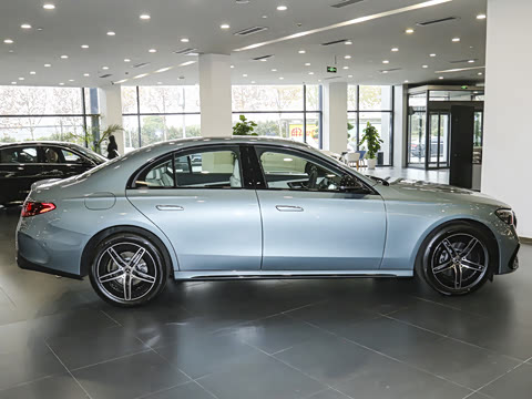 2026�� E 260 �˶���