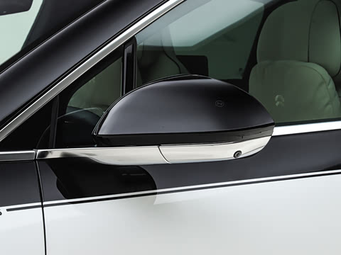 2025�� 102kWh ��ƽ���ر��