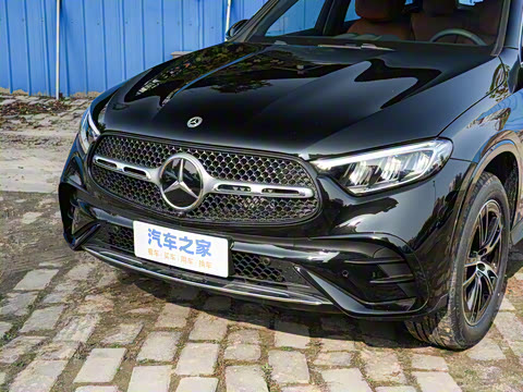 2026�� GLC 260 L 4MATIC ������