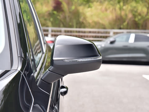 2026�� 45 TFSI quattro S line����ʿ��