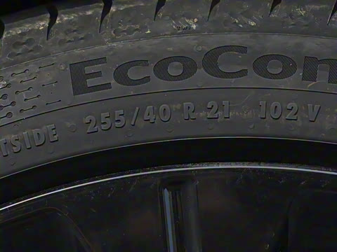 2025�� 240����Ultra