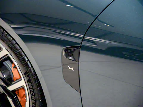 2025�� 702 ������ Ultra