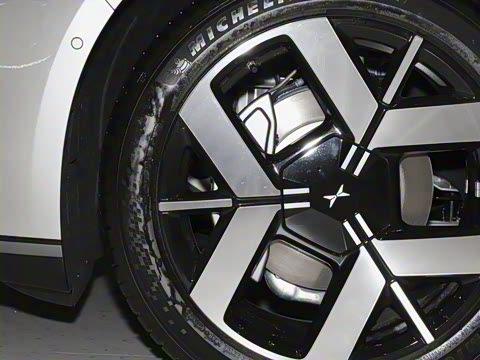 2026�� ���� 725 Max �콢��