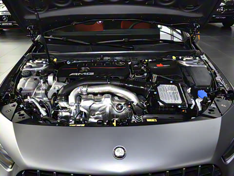 2026�� AMG A 35 L 4MATIC