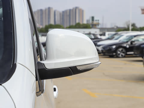 2025�� 2.4L �ֶ��߼����а� CNG 7��