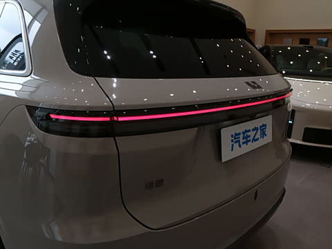2026�� Ultra