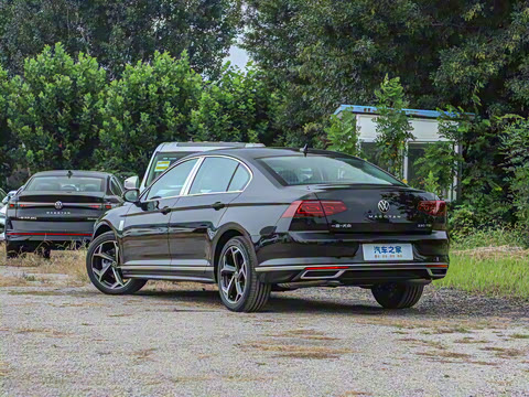 2025�� �Ŀ��� ������ 330TSI DSG������