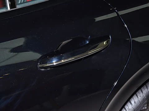 2025�� 2.0T ������