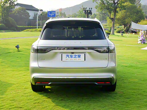 2025�� ���� Ultra ����������