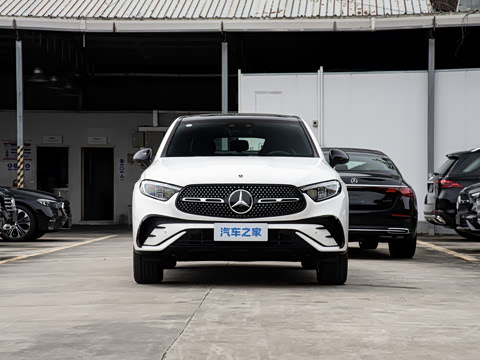 2026�� �Ŀ� GLC 260 4MATIC ����SUV