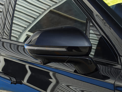 2027�� 2.0T ˫������������