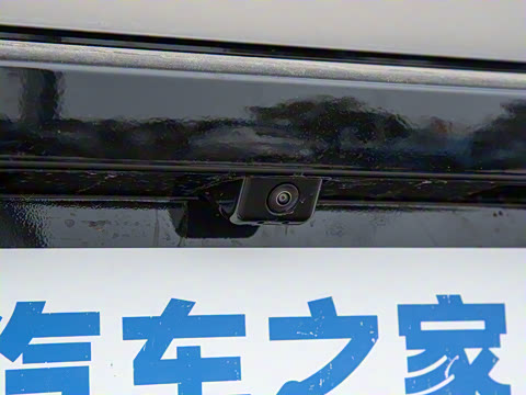 2025�� 702 ������ Ultra