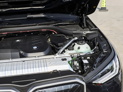 2026�� xDrive30L ������ M�˶���ҹ��װ