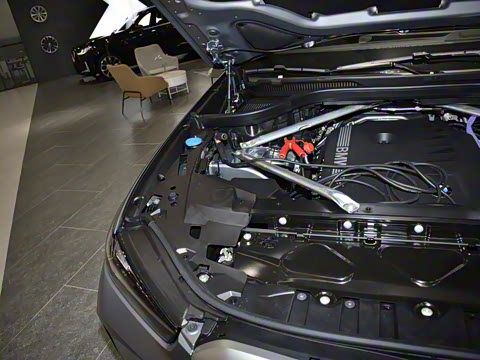 2026�� xDrive 40Li M�˶���ҹ��װ