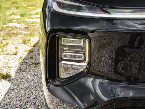 2025�� 215�����콢��