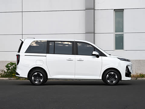 2026�� 105kW ��������