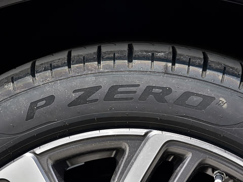 2026�� �Ŀ�� E 300 L ʱ����