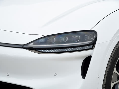 2026�� ���� Max(896�߼����״