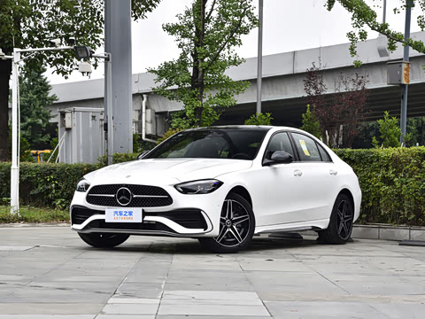 2026�� �Ŀ� C 260 L �ҹ�˶���