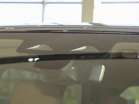 2025�� 3.0 L6 400PS �����ӳ���