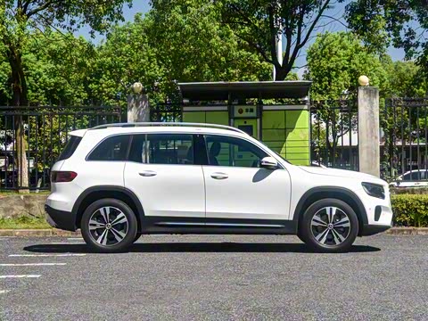 2025�� GLB 200 ������