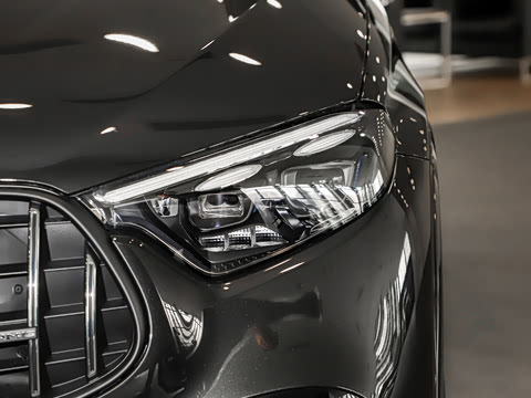 2026�� �Ŀ� AMG GLC 43 4MATIC