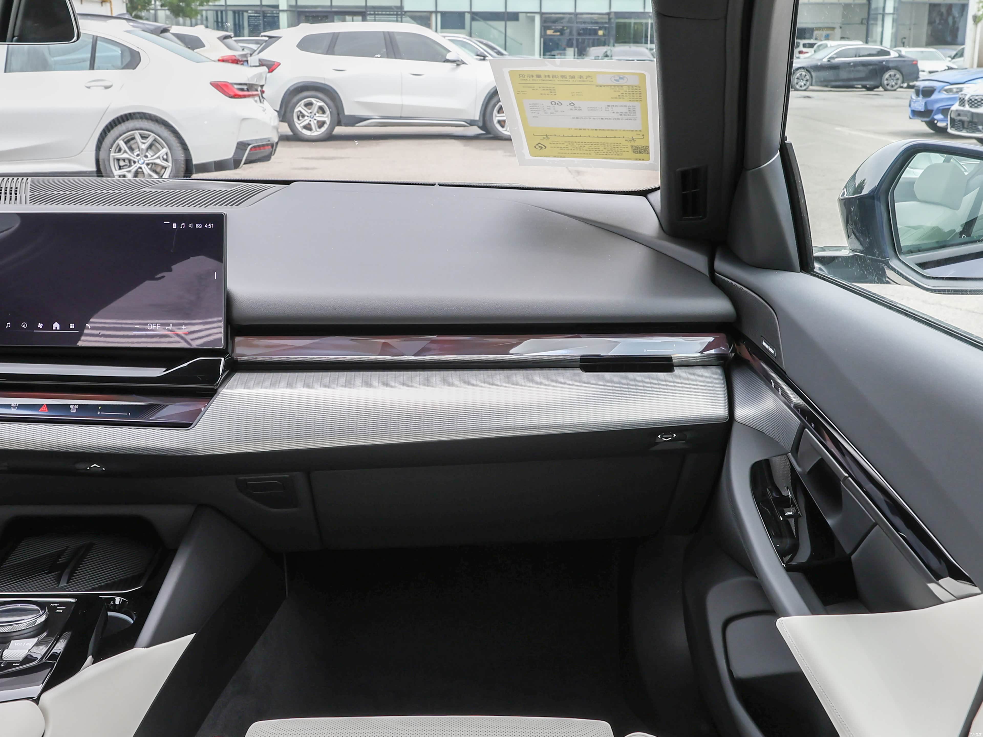 BMW 5 Series, миниатюра 14
