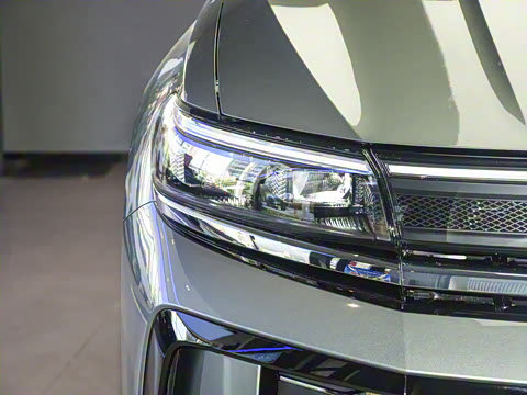 2026�� 450TSI �������� 7��