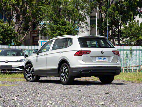 2025�� ���ڿ� 300TSI �Զ��������ڰ�