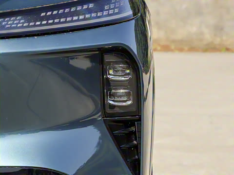 2025�� 185KM�����