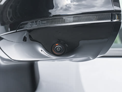 2027�� 670������