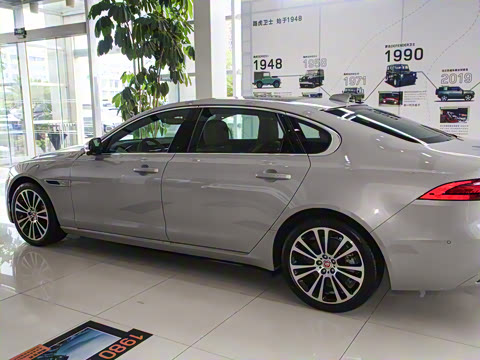 2025�� 2.0T P250 ��������������