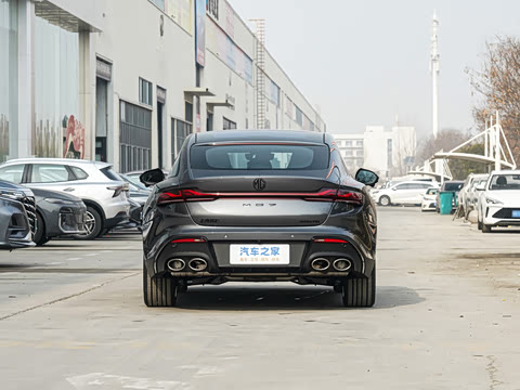 2026�� 2.0T 405 AT������