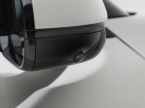 2026�� 66 Ultra ����������