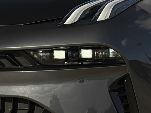 2026�� 2.0TD �Զ� Ultra