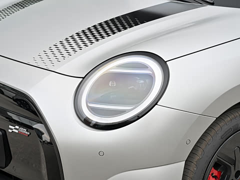 2026�� JOHN COOPER WORKS �й��ر��