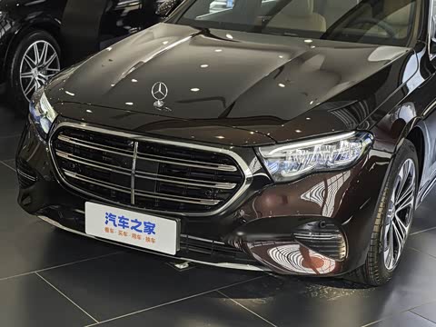 2026�� E 300 L ������