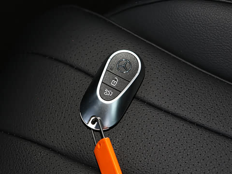 2026�� E 300 ʱ�����˶���