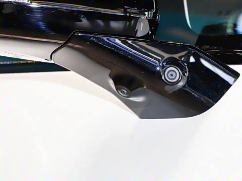 2025�� 710 Max��