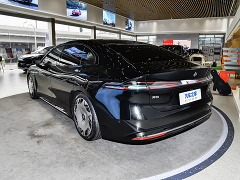 2025�� ������