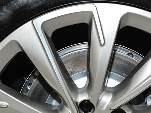 2025�� 60kWh ������