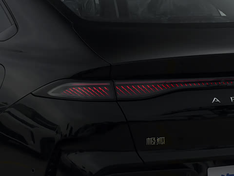 2026�� 535 MAX�����