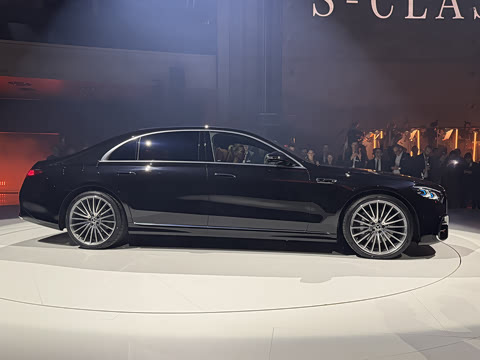 2027�� ������