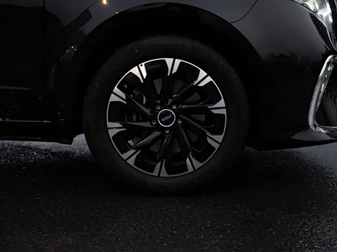 2025�� 2.0T �ͺ�MH7 7��